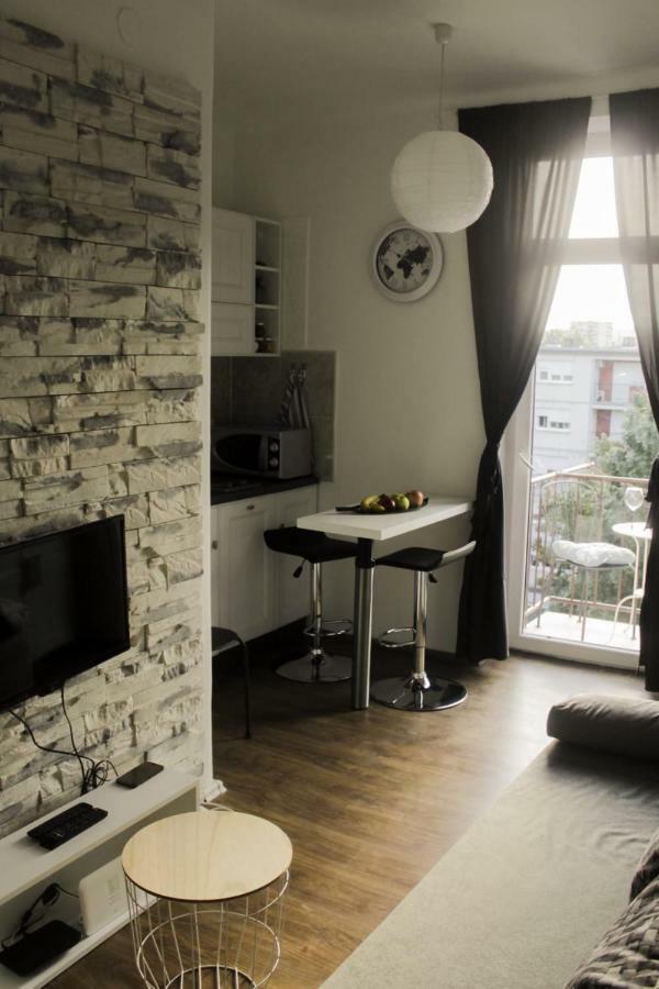 Mateo Appartement Zagreb Buitenkant foto